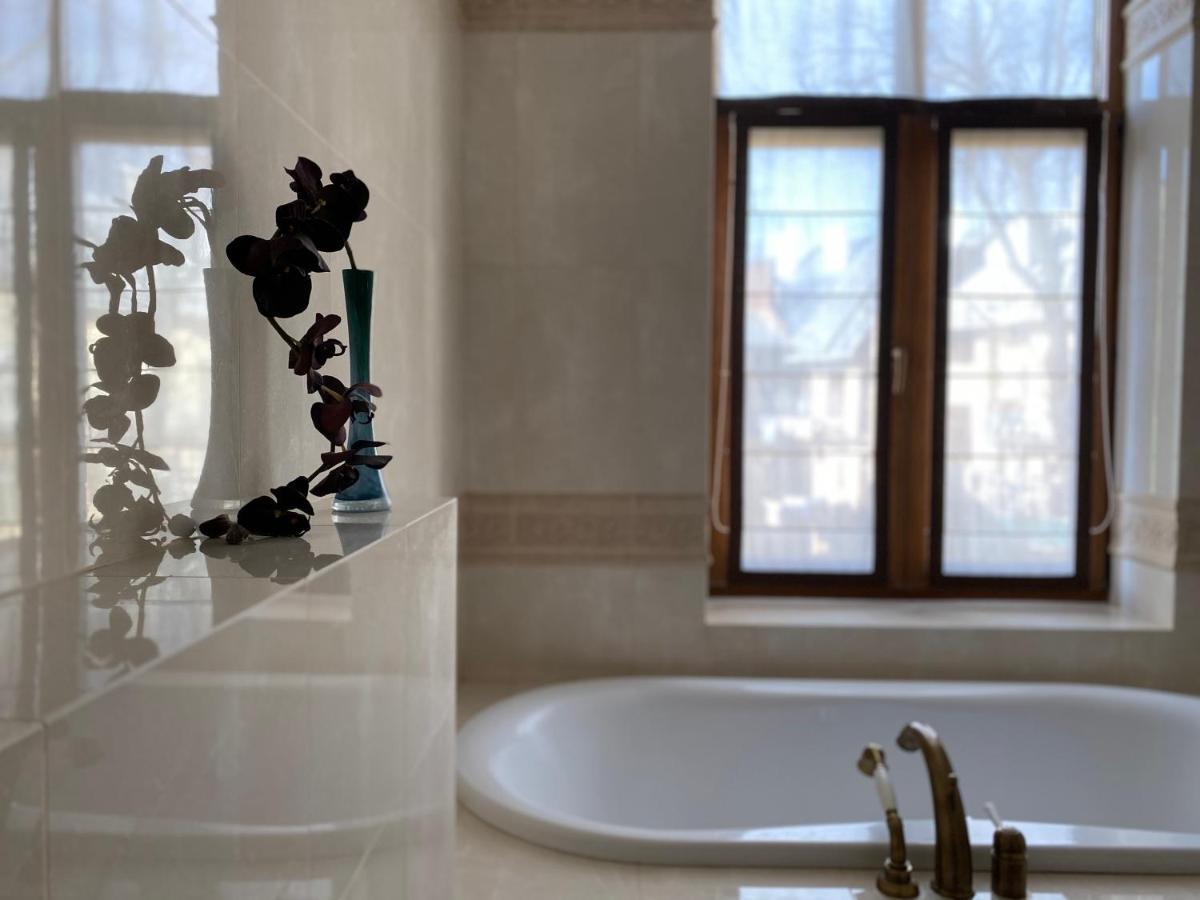 Grand Apartment Λβιβ Εξωτερικό φωτογραφία
