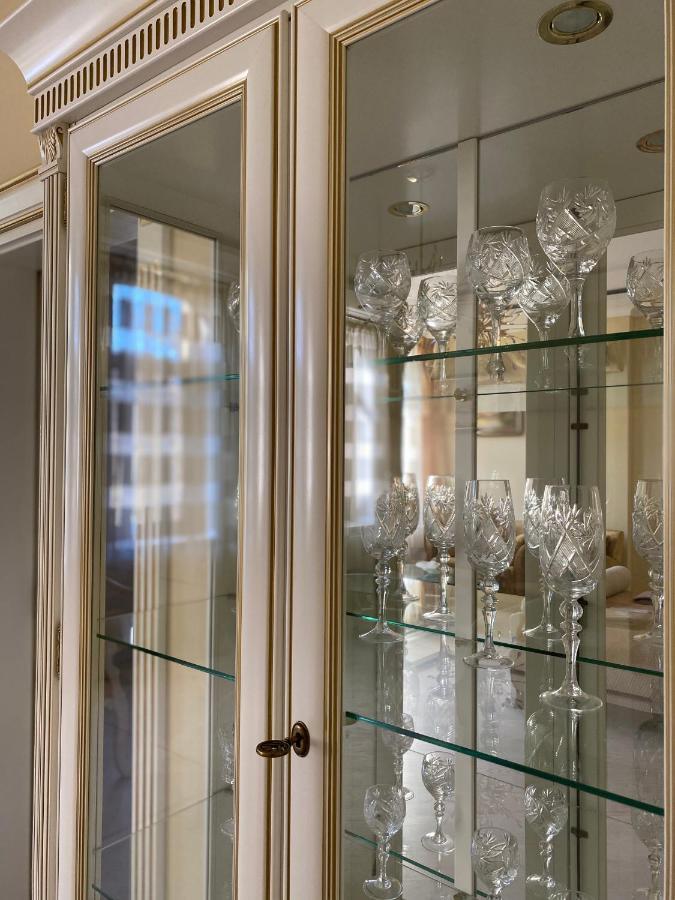 Grand Apartment Λβιβ Εξωτερικό φωτογραφία