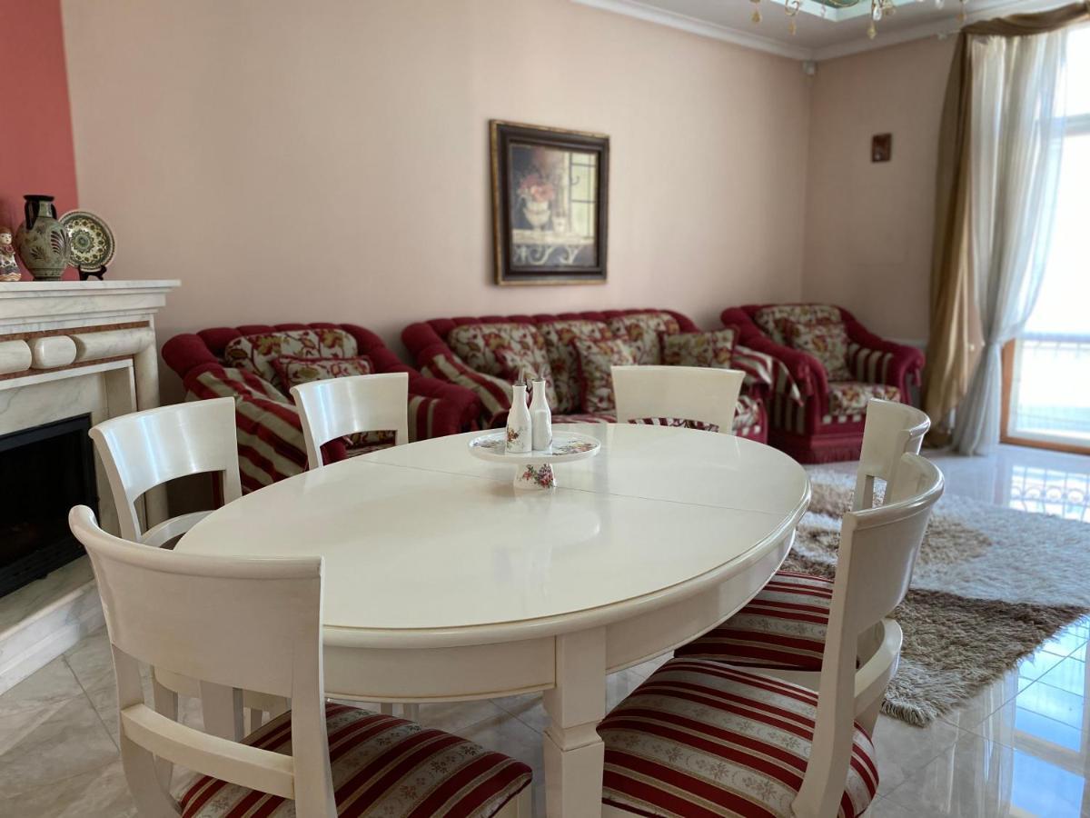 Grand Apartment Λβιβ Εξωτερικό φωτογραφία